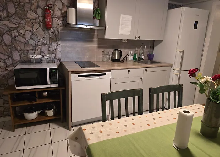 Feelhome 2 Bedrooms Vidarsveg *
